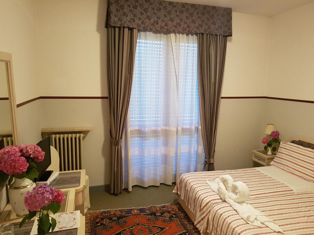 Hotel Parco Della Fonte ヴァッリオ・テルメ エクステリア 写真
