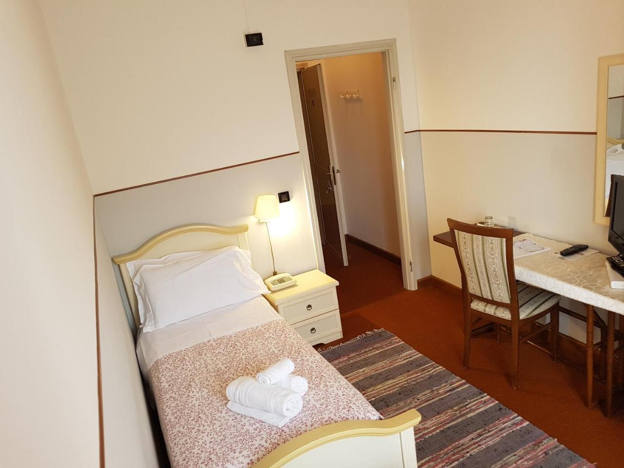 Hotel Parco Della Fonte ヴァッリオ・テルメ エクステリア 写真